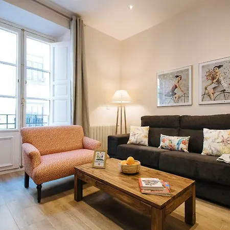 شقة Hostly Aponte Exclusive Apartment-center-fibre-parking Optional-cless