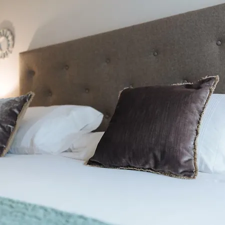 شقة Hostly Aponte Exclusive Apartment-center-fibre-parking Optional-cless *
